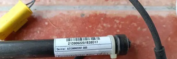 Mercedes-Benz E W238 Pedestrian airbag A2139062201