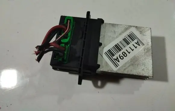 Peugeot 406 Heater blower motor/fan resistor 