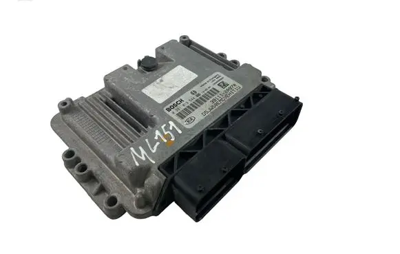 KIA Ceed Engine control unit/module 391112A970 0281019544