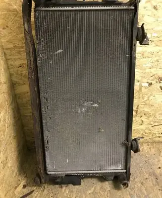 Chrysler Voyager Coolant radiator