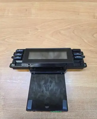 Volvo V70 Screen/display/small screen 31268336