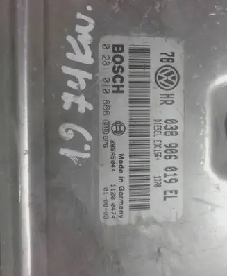 Volkswagen PASSAT B5.5 Engine control unit/module 038906019EL 0281010666 28SA5044