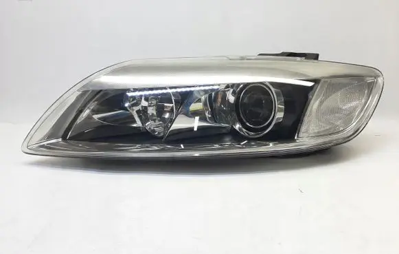 Audi Q7 4L Headlight/headlamp 4L0941029A