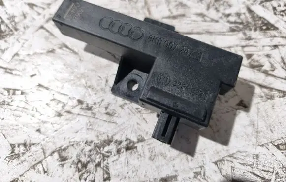 Audi Q5 SQ5 8R Keyless (KESSY) go control unit/module 8K0907247