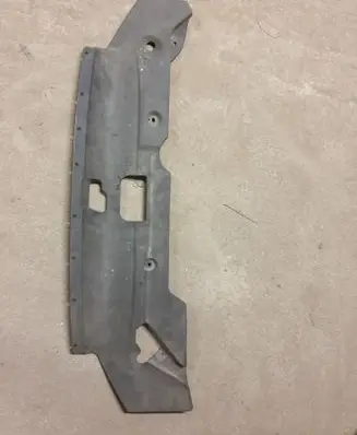 Engine bonnet/hood lock trim molding