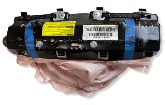 Dodge Charger Knee airbag P05057792AH TDKL2497A3270