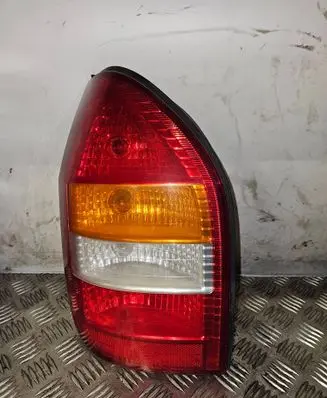 Opel Zafira A Rear/tail lights