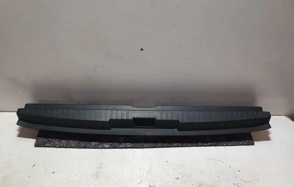 Renault Captur Trunk/boot sill cover protection 849205723R 634140110
