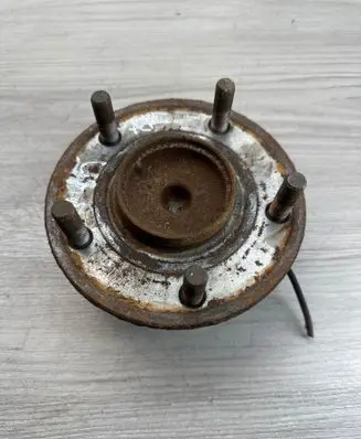 Chrysler Grand Voyager V Rear wheel hub