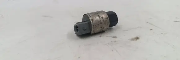Audi A4 S4 B5 8D Air conditioning (A/C) pressure sensor 8A0959483AA9521