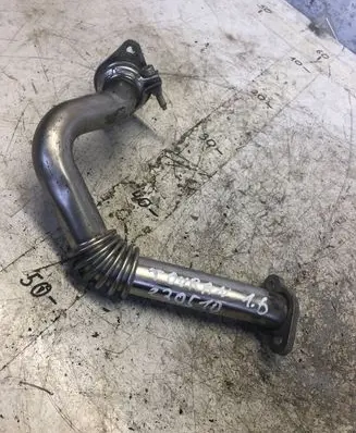 Volkswagen Touran II EGR valve line/pipe/hose 03l131521b