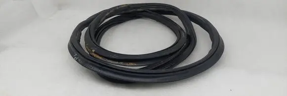 Audi Q5 SQ5 FY Rubber seal front door (on door) 80A831721B
