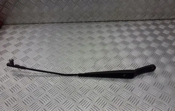 Skoda Octavia Mk2 (1Z) Front wiper blade arm 1Z1955410