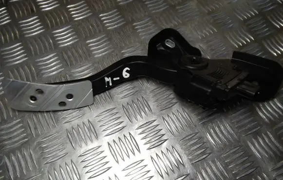 Mazda 6 Accelerator throttle pedal 6PV93337004 GS8T41600