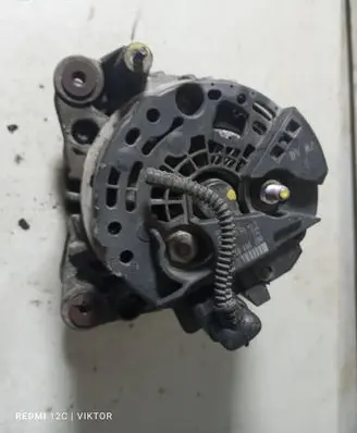 Skoda Octavia Mk2 (1Z) Generator/alternator 06F903023F