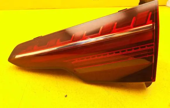Audi A4 S4 B9 8W Tailgate rear/tail lights 8W5945094AC