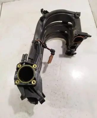 Peugeot 208 Intake manifold 9673063980