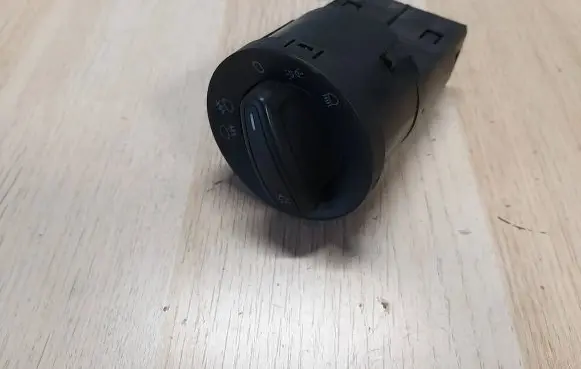 Seat Toledo IV (NH) Light switch 6JA941531E