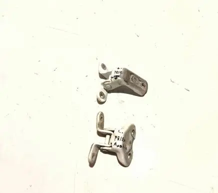 Lexus CT 200H Front door hinge set 