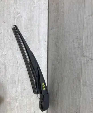 Mini Clubman F54 Rear wiper blade arm 7368089