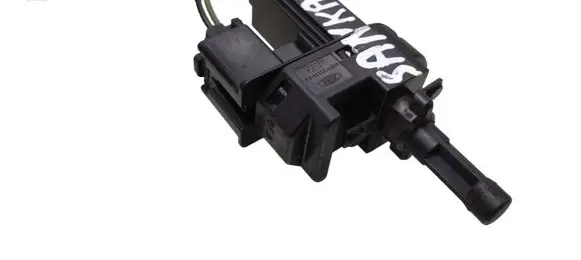 Clutch pedal sensor