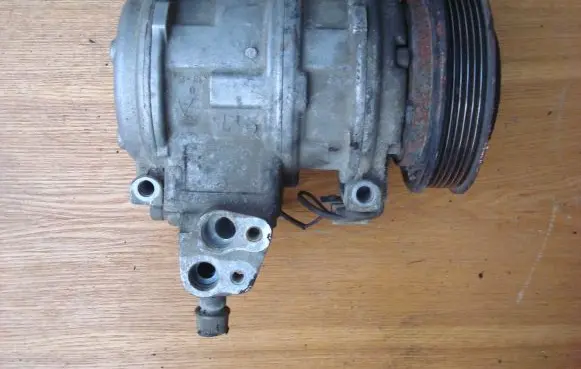 Jeep Grand Cherokee (WJ) Air conditioning (A/C) compressor (pump) 55035782