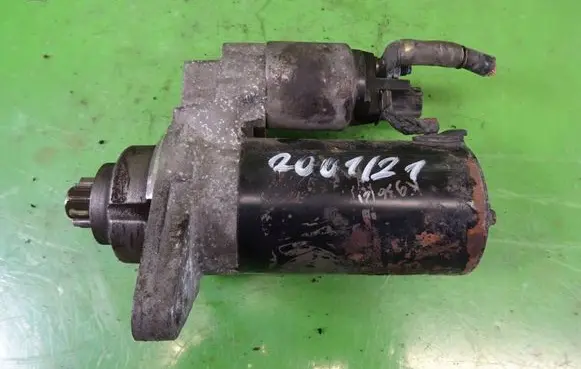 Volkswagen Caddy Starter motor