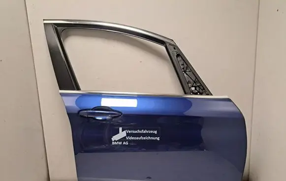 BMW 2 F46 Front door 7392312 7321060