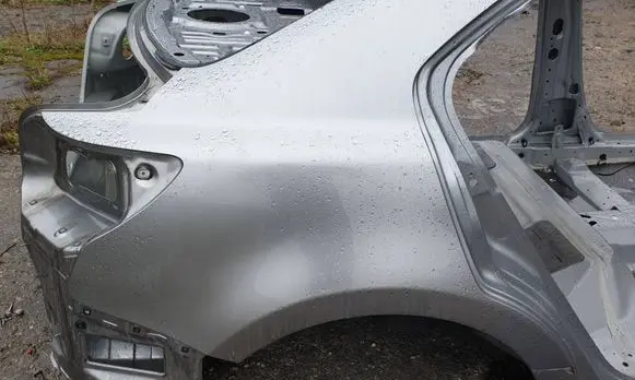 Suzuki Kizashi Rear quarter panel 