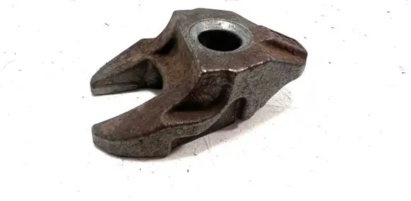 Peugeot 308 Fuel Injector clamp holder