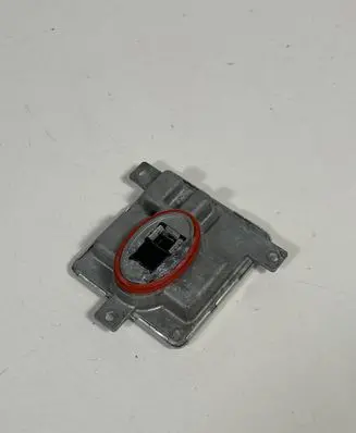 BMW 2 F22 F23 Headlight ballast module Xenon 7318327