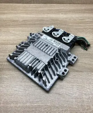 Ford Focus Engine control unit/module ECU 7M5112A650BCB 5WS40607C