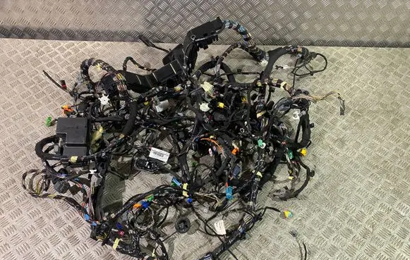 Volvo XC90 Left interior wiring harness 31481190