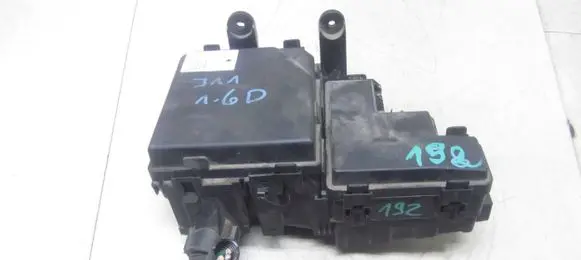 Nissan Qashqai Fuse module 284B74BA0A