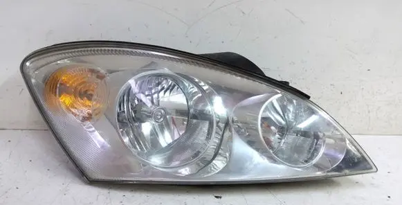 KIA Ceed Headlight/headlamp 921021H0XX