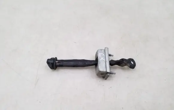 Opel Astra J Rear door check strap stopper