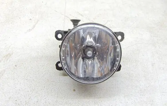 Renault Clio IV Front fog light 261500097R