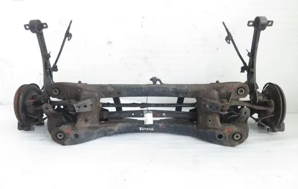 Toyota Auris E180 Rear beam 