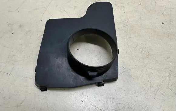 Audi A8 S8 D4 4H Air filter box cover 4H0133126B