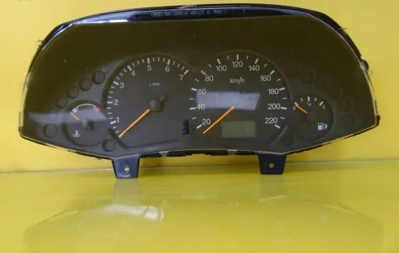 Ford Focus Speedometer (instrument cluster) 98AB10819CF