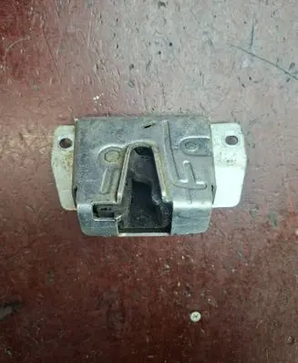 Mercedes-Benz ML W163 Tailgate/trunk/boot lock/catch/latch A1637400235
