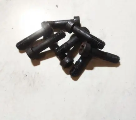 Toyota Auris 150 Nuts/bolts 