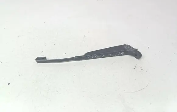 Mitsubishi Space Star Rear wiper blade arm 9481