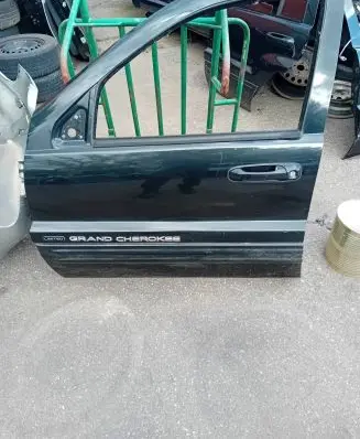 Jeep Grand Cherokee (WJ) Front door