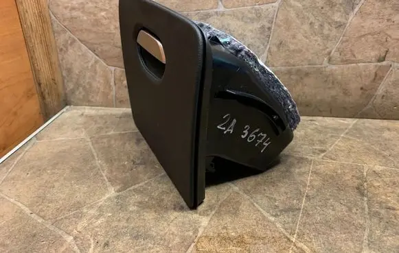 BMW 7 G11 G12 Glove box 9299429