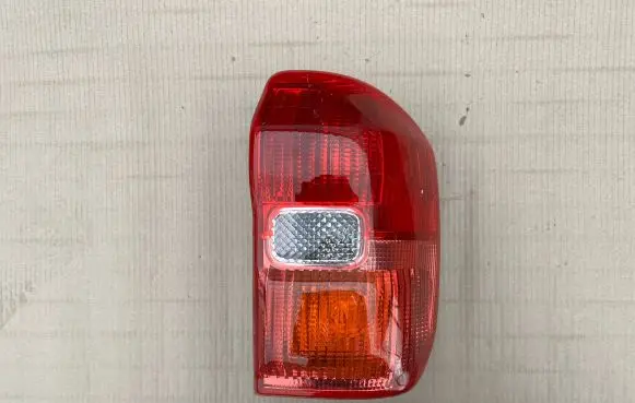 Toyota RAV 4 (XA20) Rear/tail lights