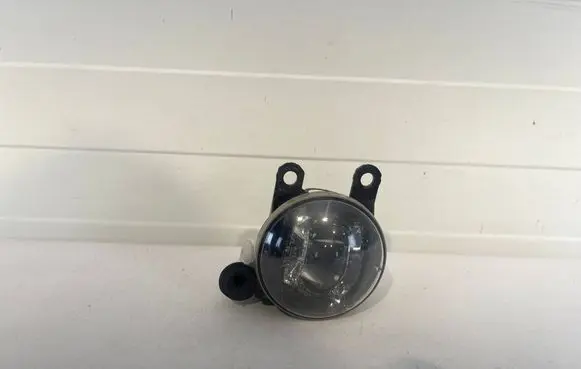 Ford Focus Front fog light 90084359