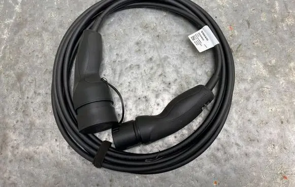 Volvo XC60 Electric car charging cable 32324602