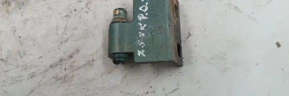BMW X5 E53 Front door upper hinge