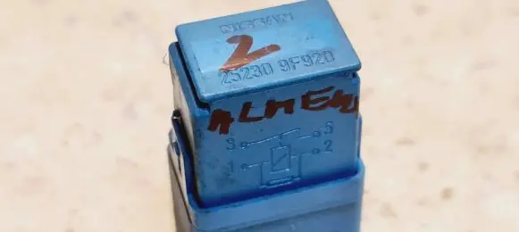 Nissan Almera N16 Other relay 4RA00781303 252309F92p